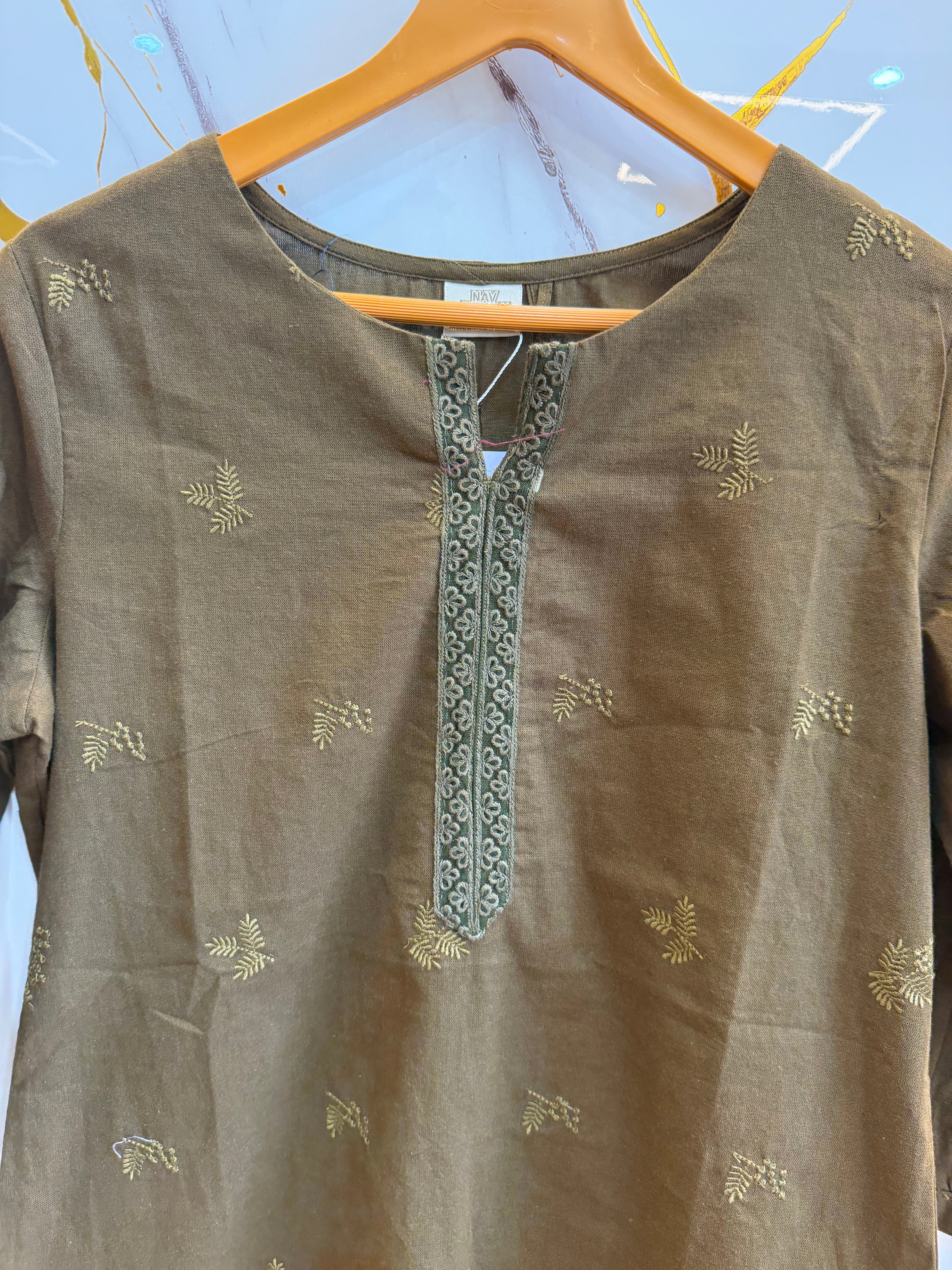 Sage Leaf Embroidered Kurti