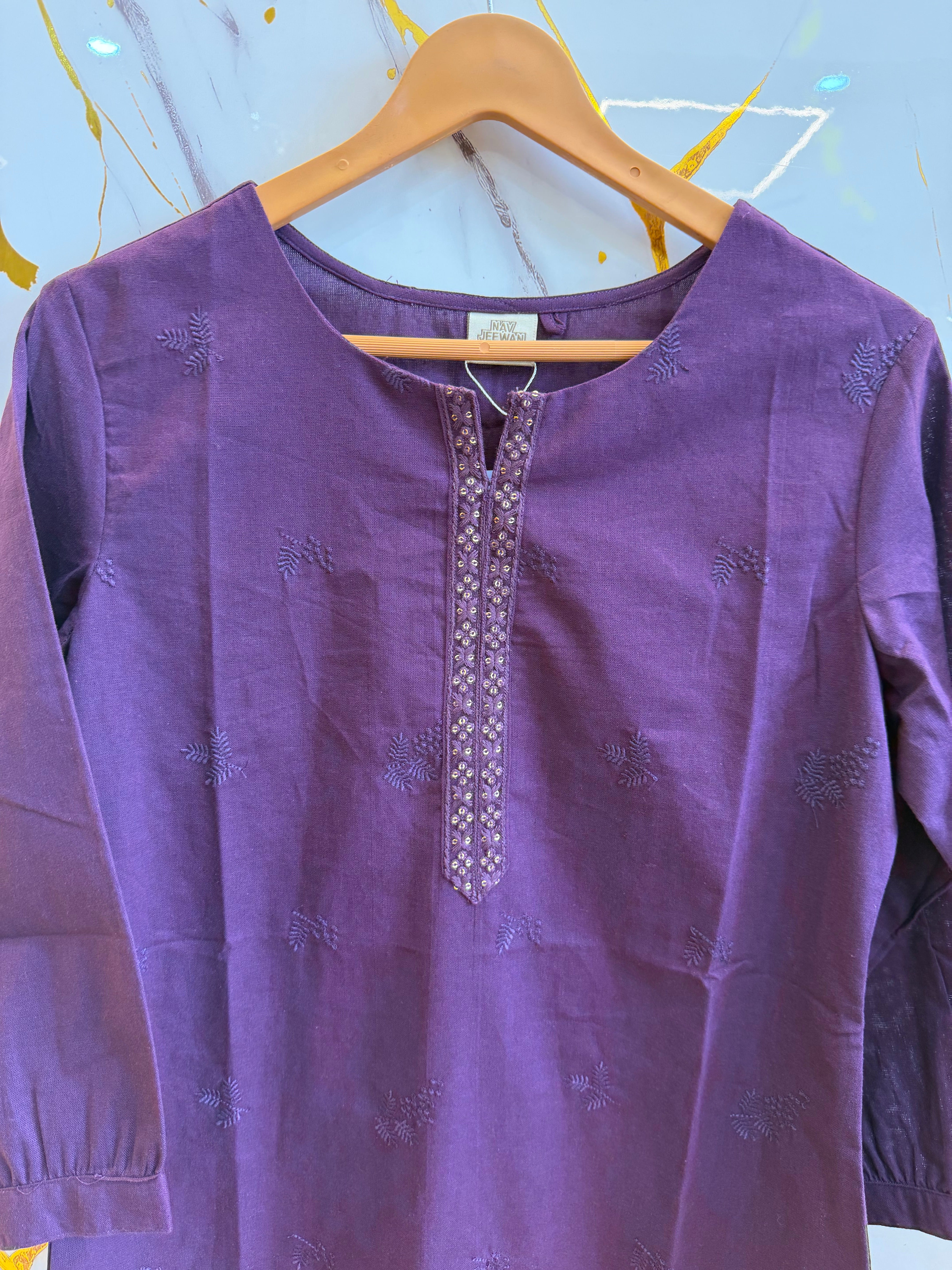 Sage Leaf Embroidered Kurti