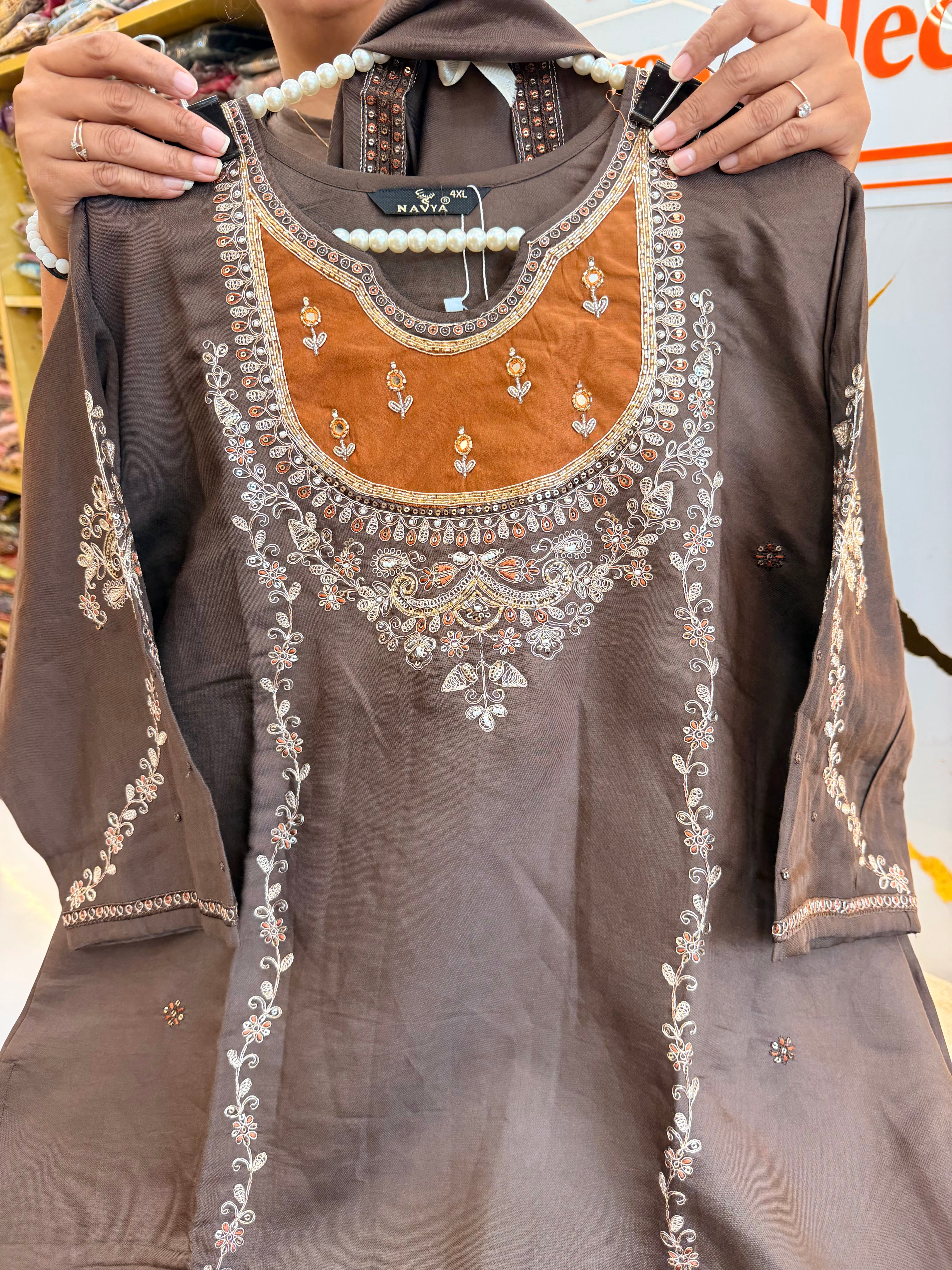 Shahi Adaa Kurta Collection