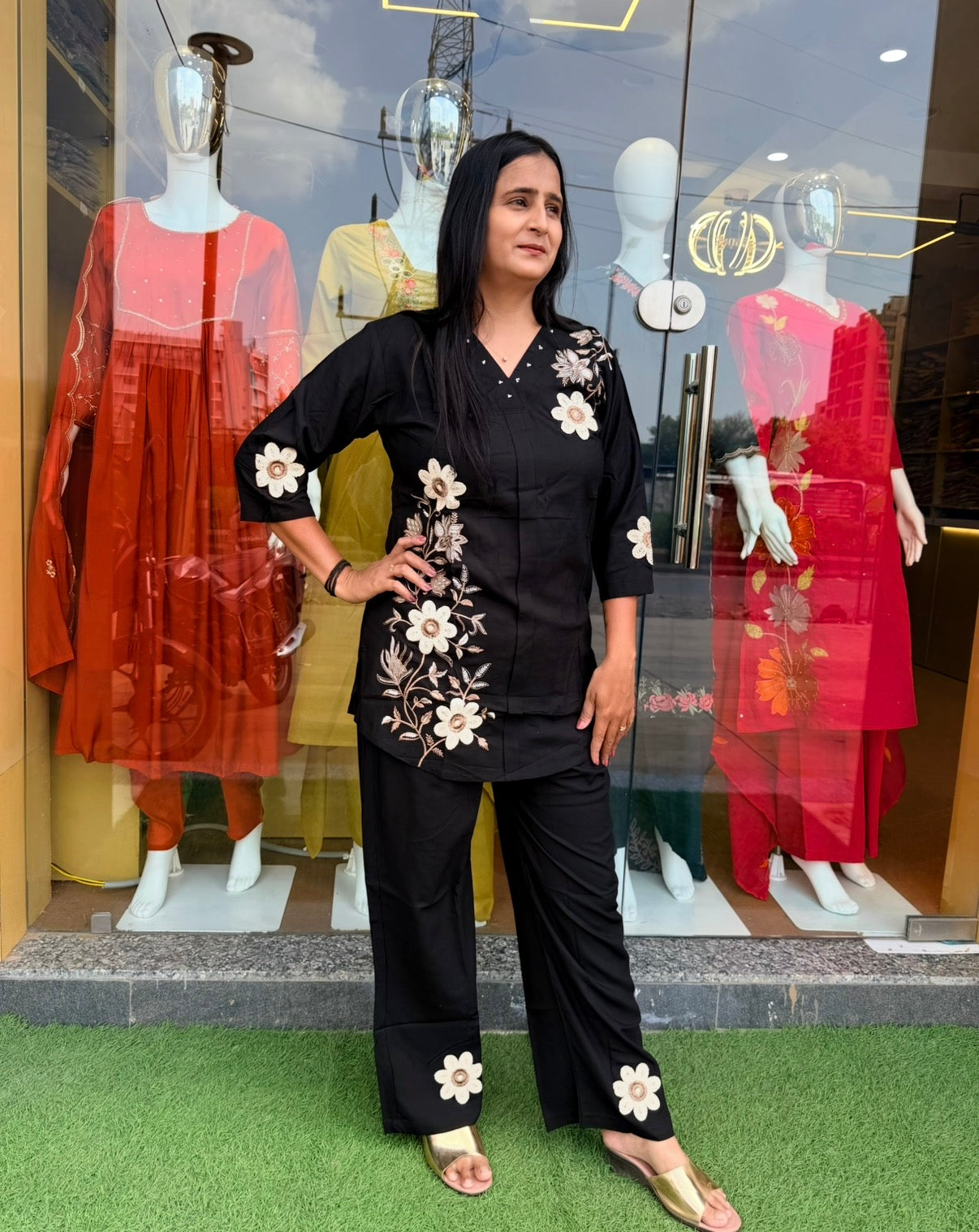 White thread Blossom Embroidered Co-Ord Set