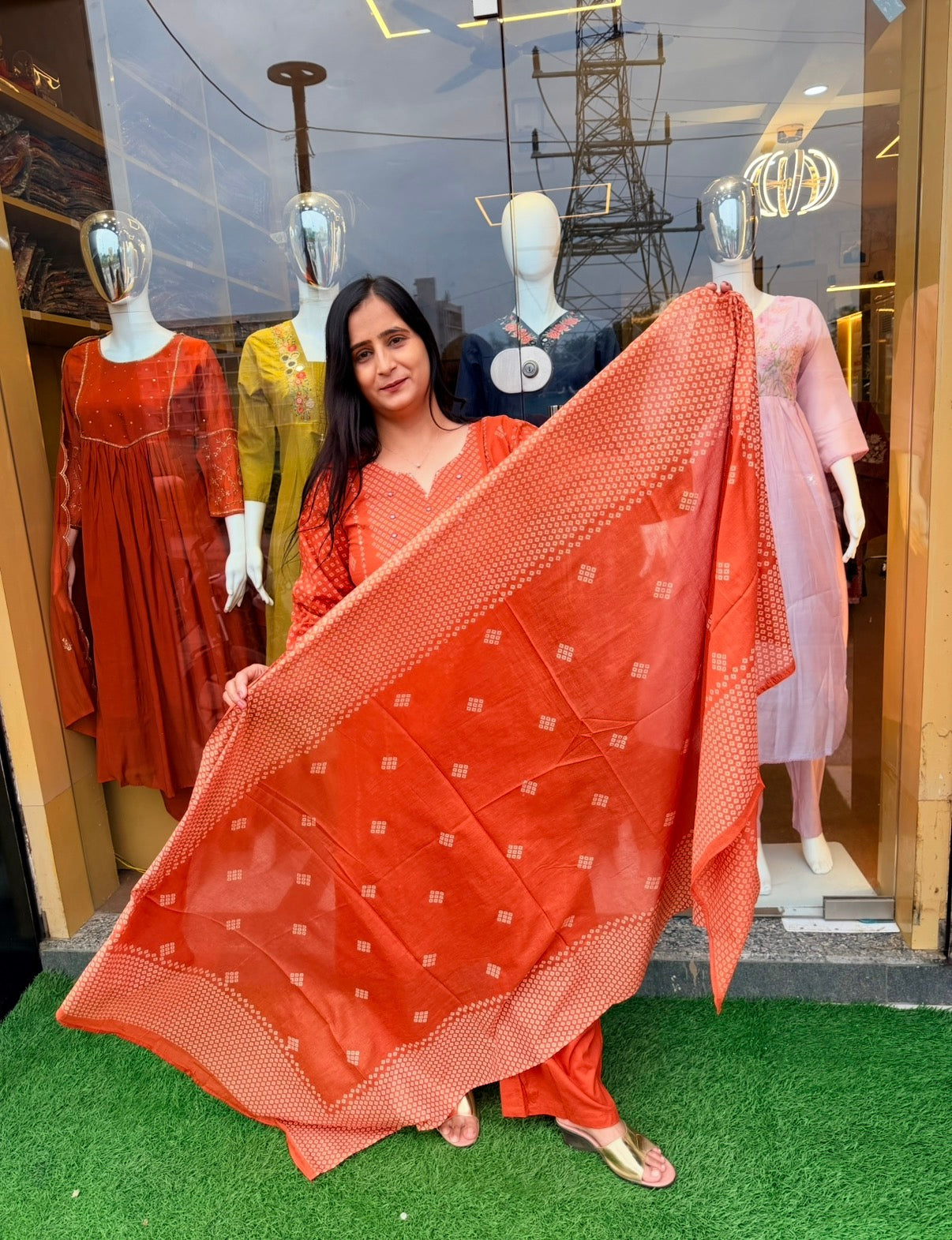 Royale Ethnic Ensemble Suit