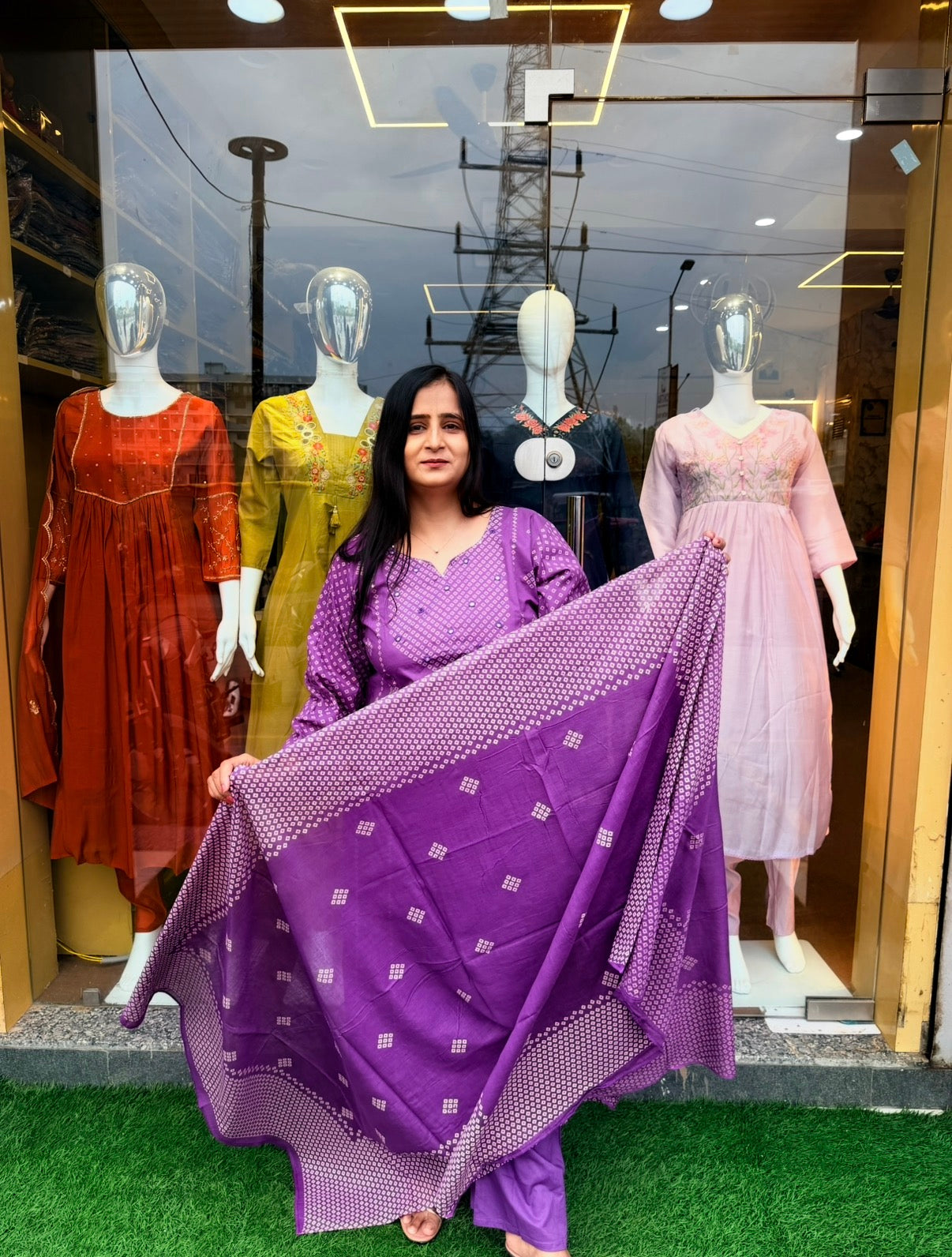 Royale Ethnic Ensemble Suit