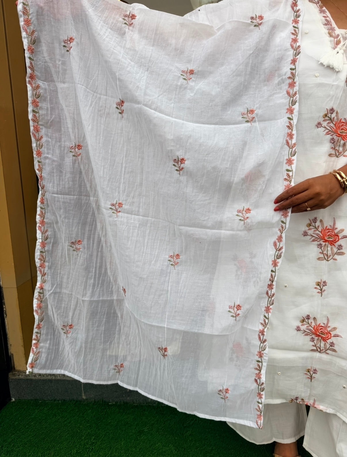 Noor-e-Gul Embroidered Suit