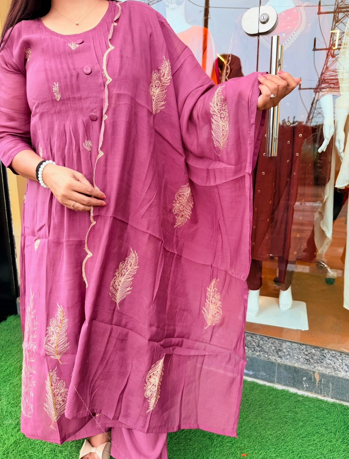 Aafreen Rosewood Kurta Set