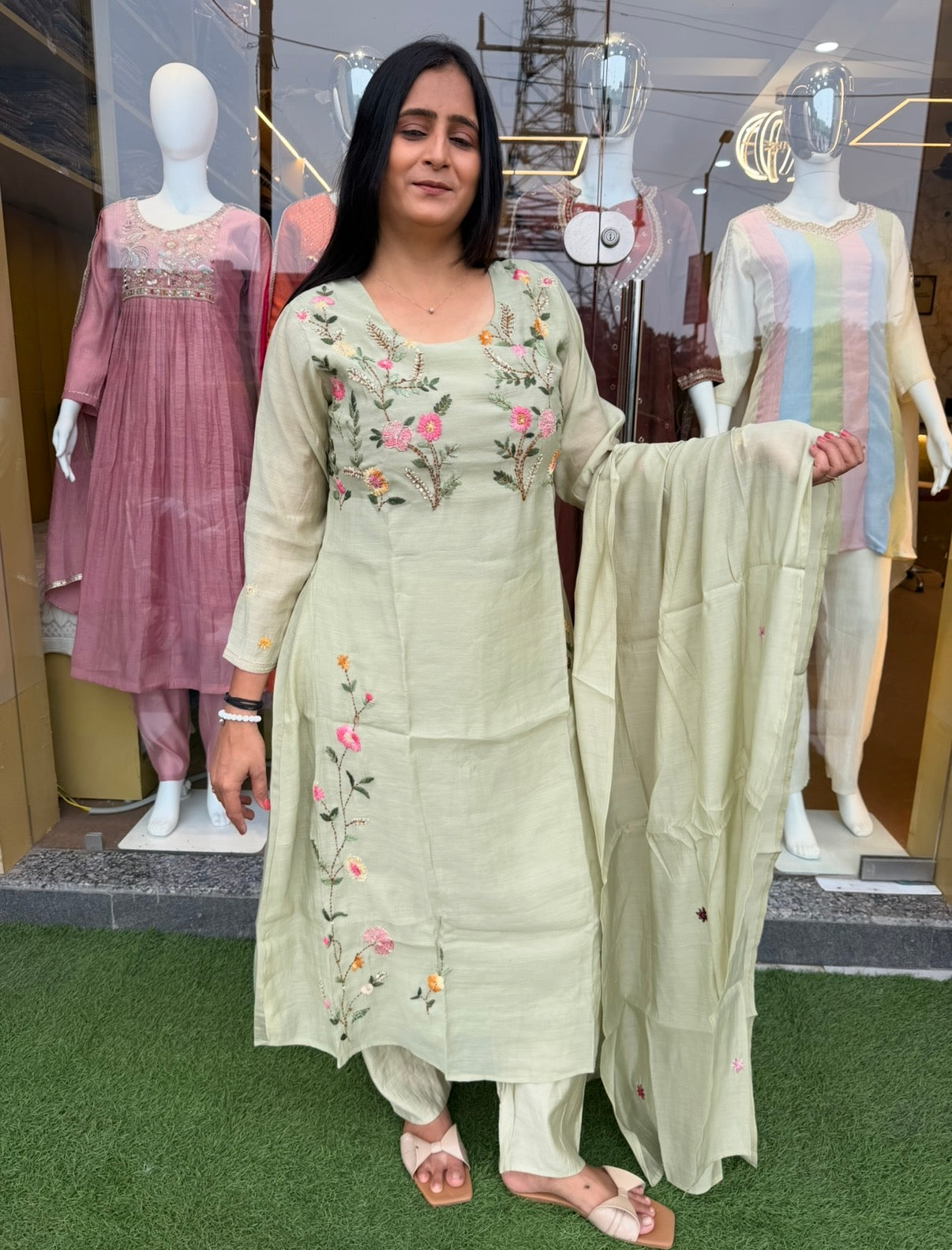 Spring Garden Premium Embroidery 3Pcs