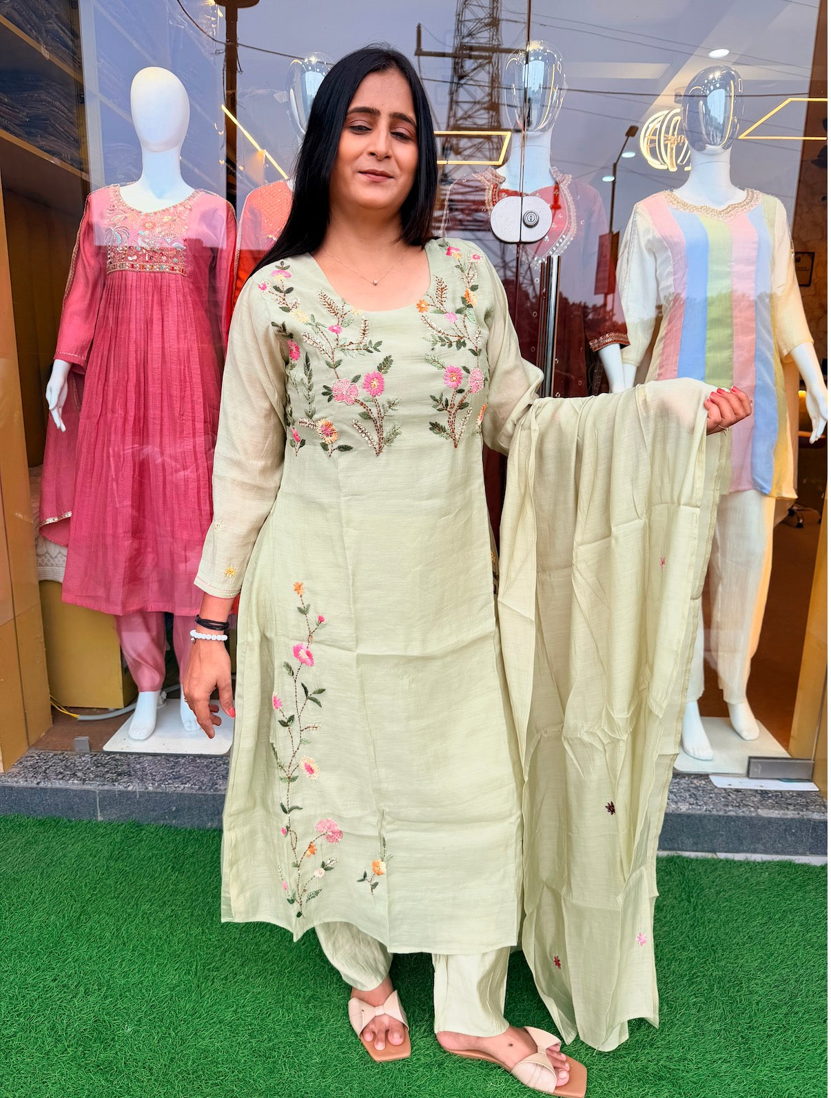 Spring Garden Premium Embroidery 3Pcs